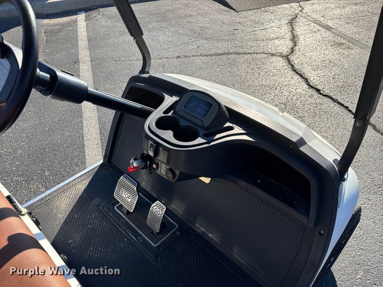 image for item EN5988 Icon LT-B627.H8-C0M golf cart