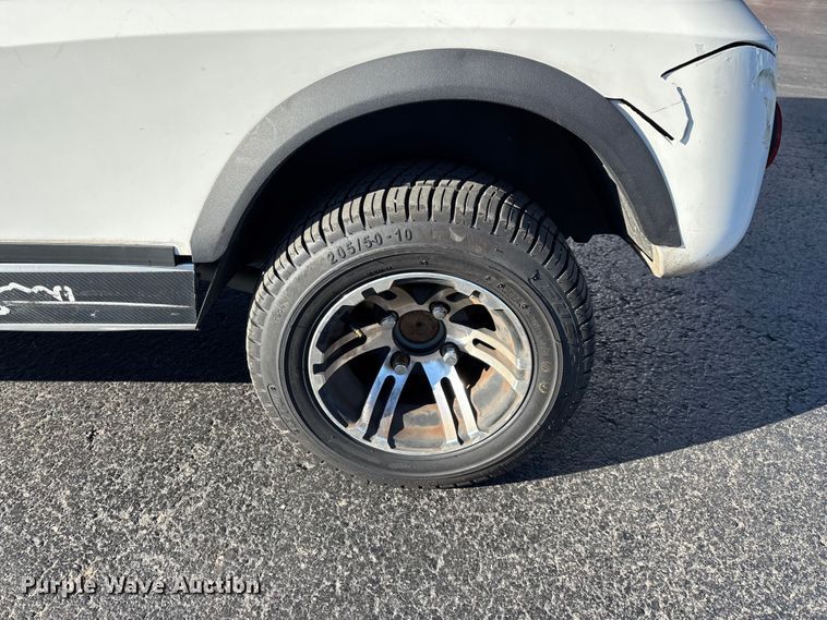 image for item EN5988 Icon LT-B627.H8-C0M golf cart