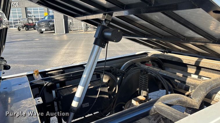 image for item EN5989 Cruise Car LT-A617.H8 golf cart