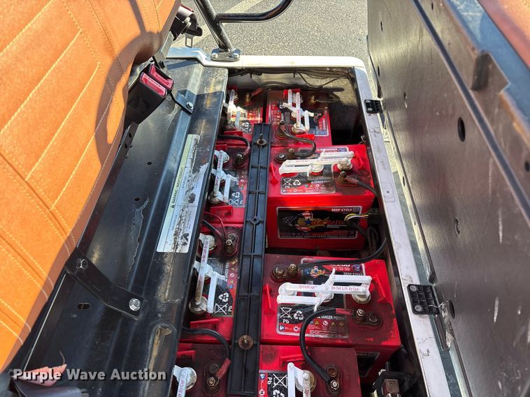 image for item EN5989 Cruise Car LT-A617.H8 golf cart