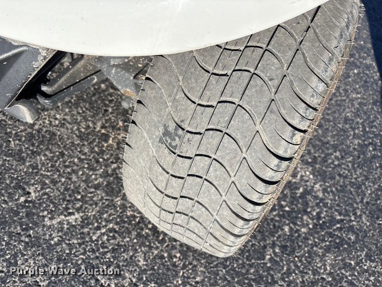 image for item EN5989 Cruise Car LT-A617.H8 golf cart