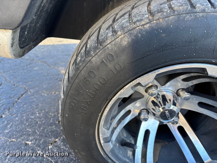 image for item EN5989 Cruise Car LT-A617.H8 golf cart