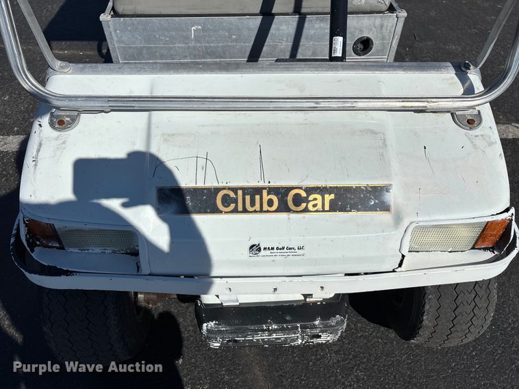 image for item EN5990 2010 Club Car Turf 2 Carryall golf cart