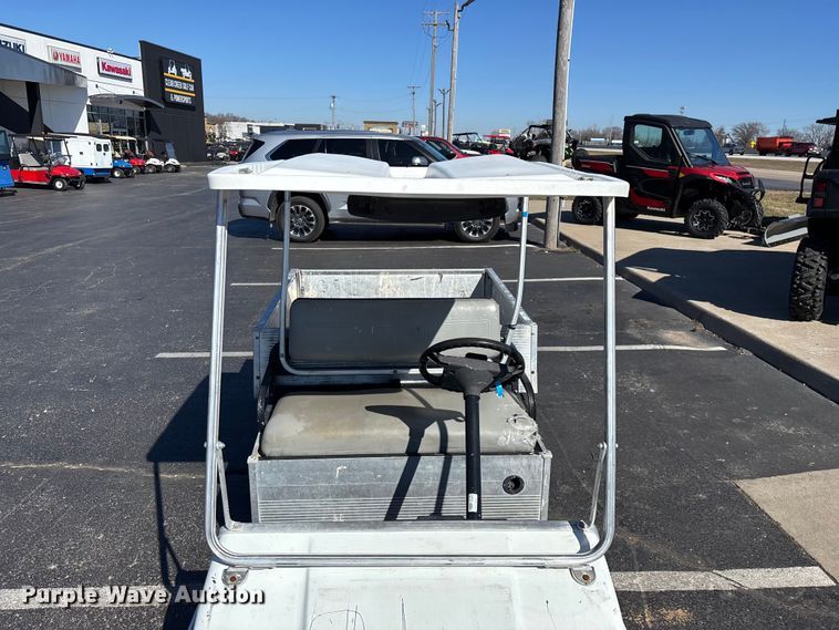 image for item EN5990 2010 Club Car Turf 2 Carryall golf cart