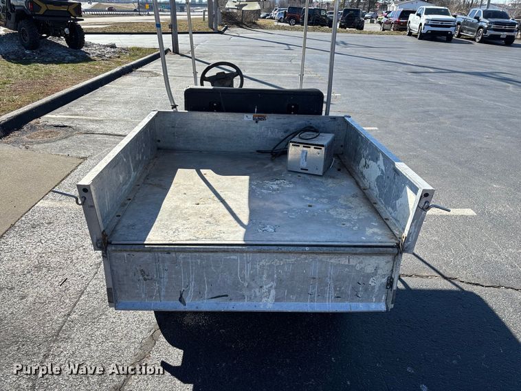 image for item EN5990 2010 Club Car Turf 2 Carryall golf cart