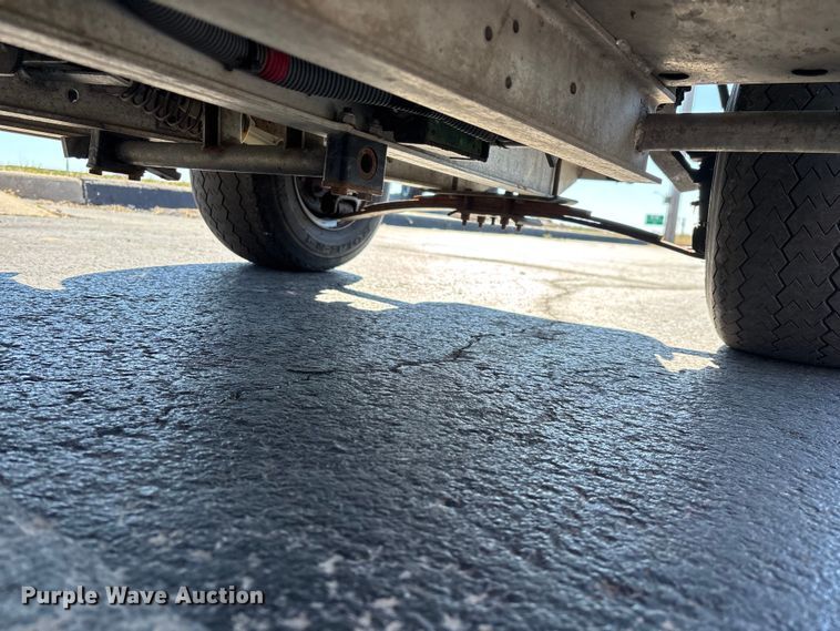 image for item EN5990 2010 Club Car Turf 2 Carryall golf cart