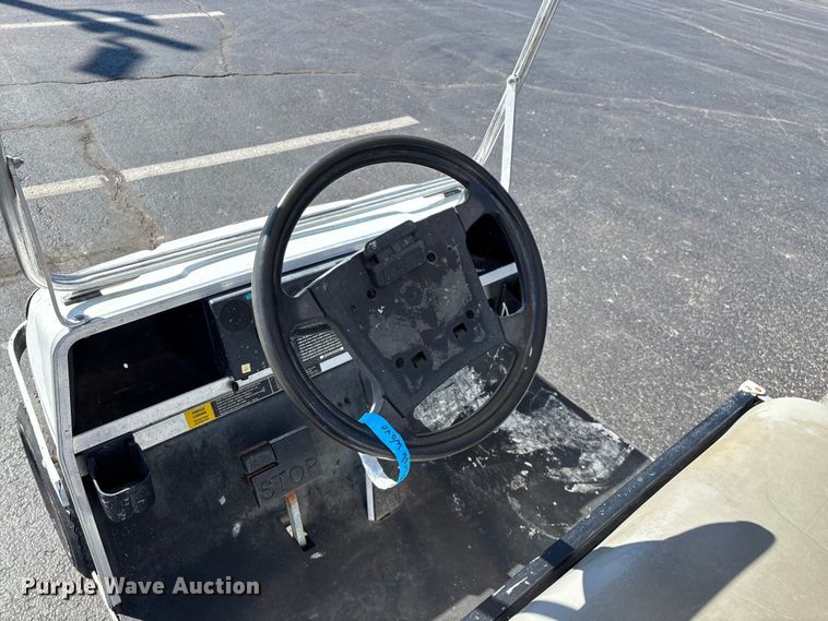 image for item EN5990 2010 Club Car Turf 2 Carryall golf cart