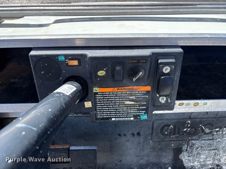 image for item EN5990 2010 Club Car Turf 2 Carryall golf cart