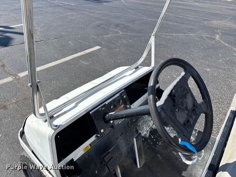 image for item EN5990 2010 Club Car Turf 2 Carryall golf cart