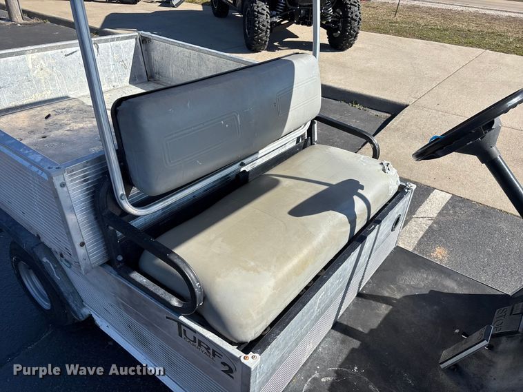 image for item EN5990 2010 Club Car Turf 2 Carryall golf cart