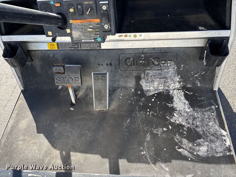 image for item EN5990 2010 Club Car Turf 2 Carryall golf cart