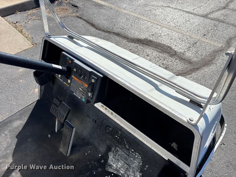 image for item EN5990 2010 Club Car Turf 2 Carryall golf cart