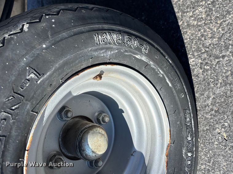 image for item EN5990 2010 Club Car Turf 2 Carryall golf cart