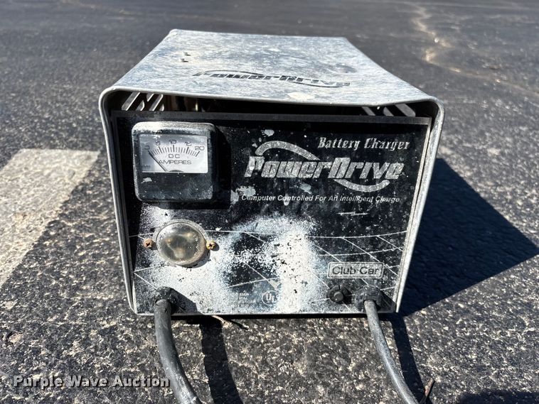 image for item EN5990 2010 Club Car Turf 2 Carryall golf cart