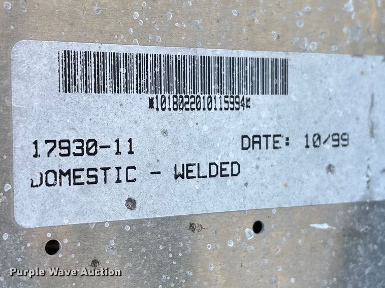 image for item EN5990 2010 Club Car Turf 2 Carryall golf cart