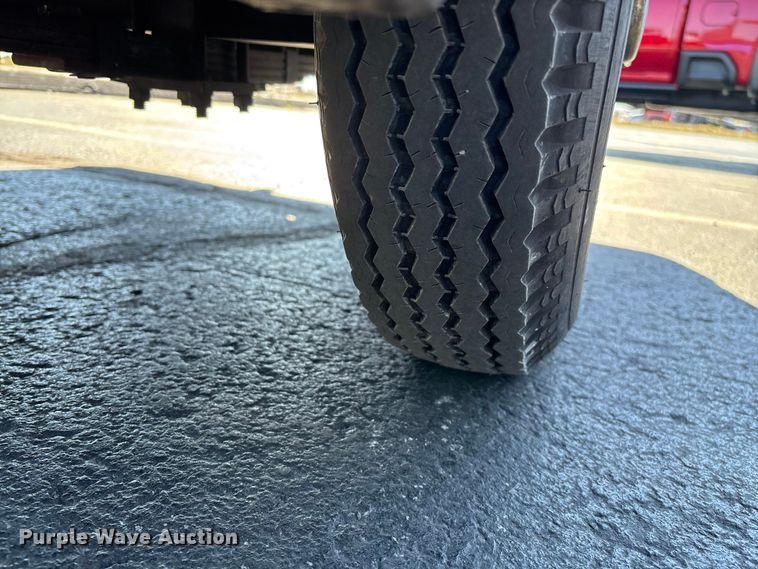 image for item EN5991 Columbia BC2-L-48 utility vehicle