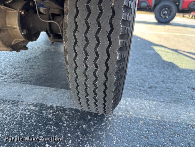 image for item EN5991 Columbia BC2-L-48 utility vehicle