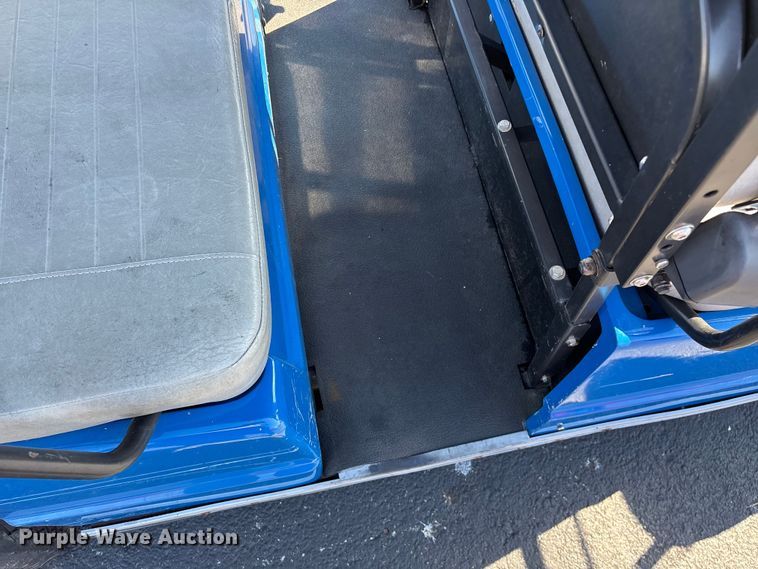 image for item EN5992 Columbia C6E-48 golf cart