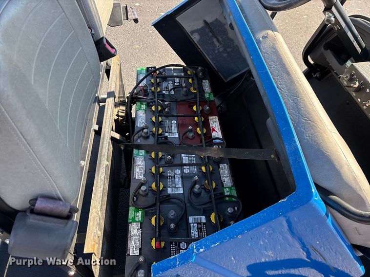 image for item EN5992 Columbia C6E-48 golf cart