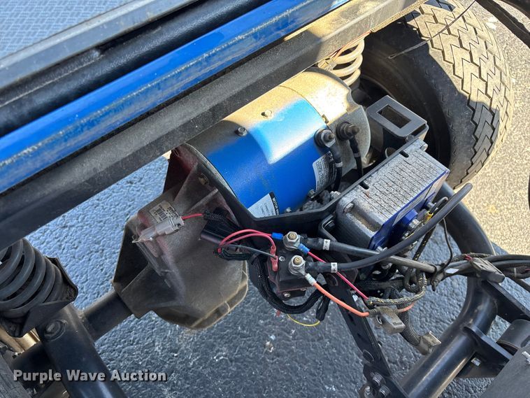 image for item EN5992 Columbia C6E-48 golf cart