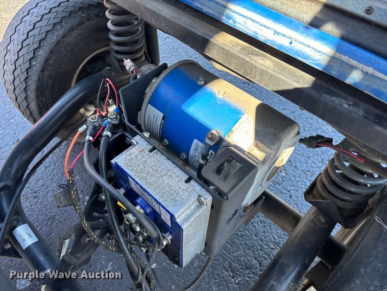 image for item EN5992 Columbia C6E-48 golf cart