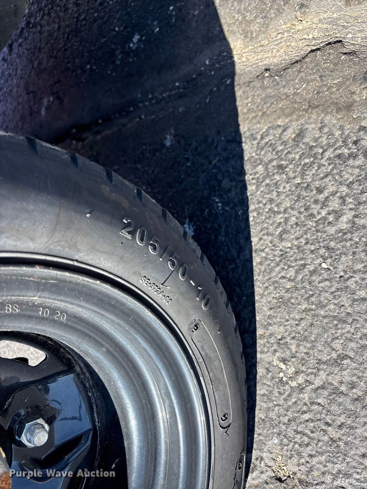 image for item EN5992 Columbia C6E-48 golf cart