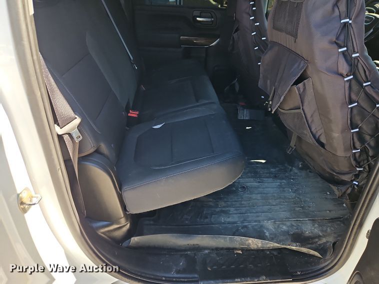 image for item EO7024 2022 GMC Sierra 3500HD Crew Cab pickup truck