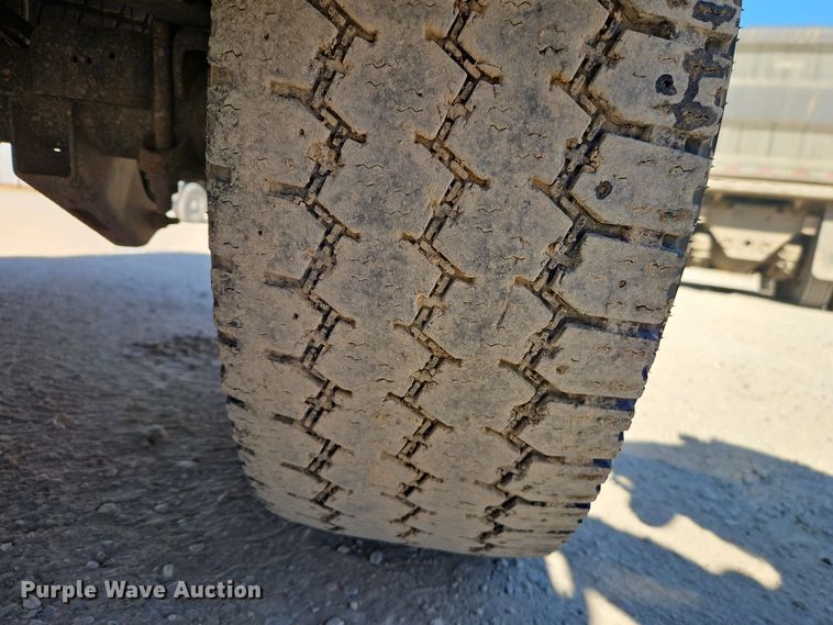 image for item EO7024 2022 GMC Sierra 3500HD Crew Cab pickup truck