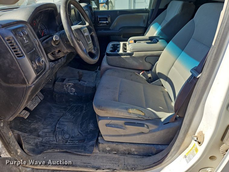 image for item EO7025 2017 GMC Sierra 2500HD Crew Cab pickup truck