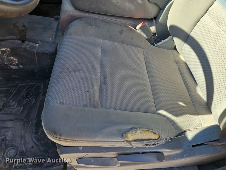 image for item EO7025 2017 GMC Sierra 2500HD Crew Cab pickup truck