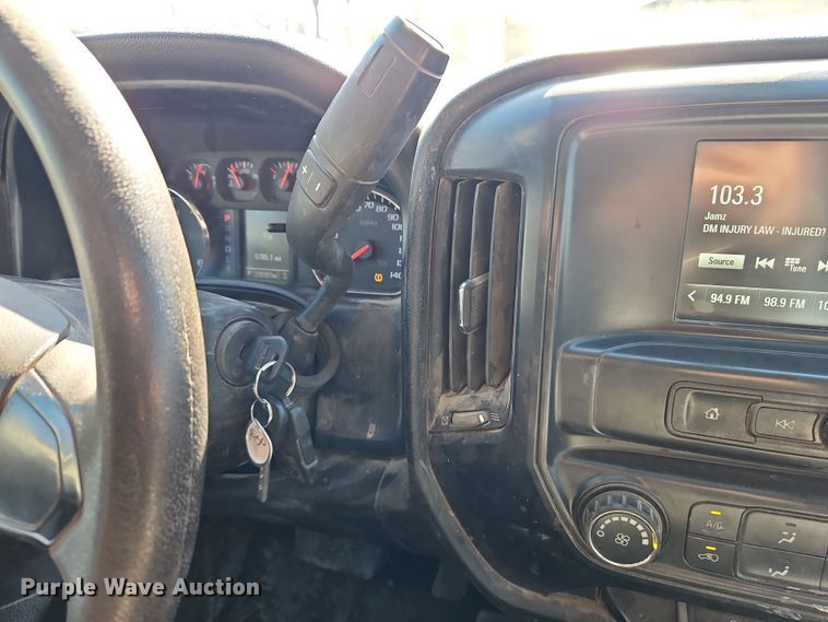 image for item EO7025 2017 GMC Sierra 2500HD Crew Cab pickup truck