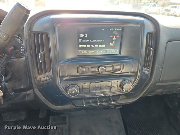 image for item EO7025 2017 GMC Sierra 2500HD Crew Cab pickup truck