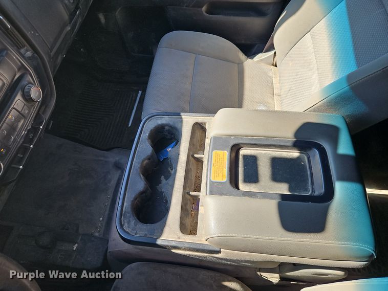 image for item EO7025 2017 GMC Sierra 2500HD Crew Cab pickup truck