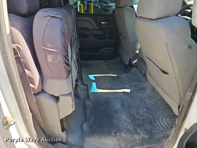 image for item EO7025 2017 GMC Sierra 2500HD Crew Cab pickup truck