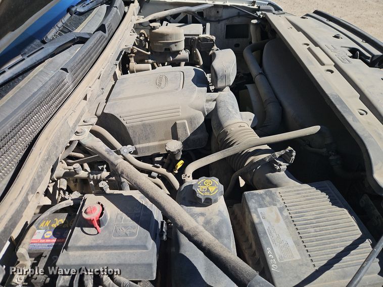 image for item EO7025 2017 GMC Sierra 2500HD Crew Cab pickup truck