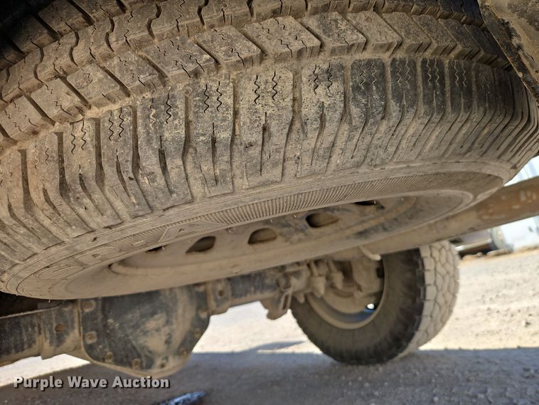 image for item EO7025 2017 GMC Sierra 2500HD Crew Cab pickup truck