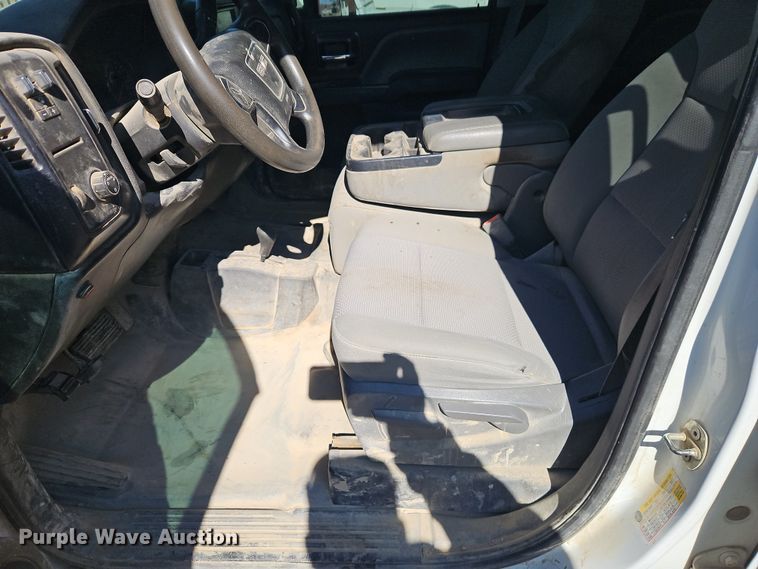 image for item EO7026 2016 GMC Sierra 2500HD Crew Cab pickup truck