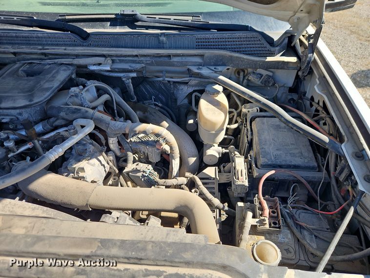 image for item EO7026 2016 GMC Sierra 2500HD Crew Cab pickup truck