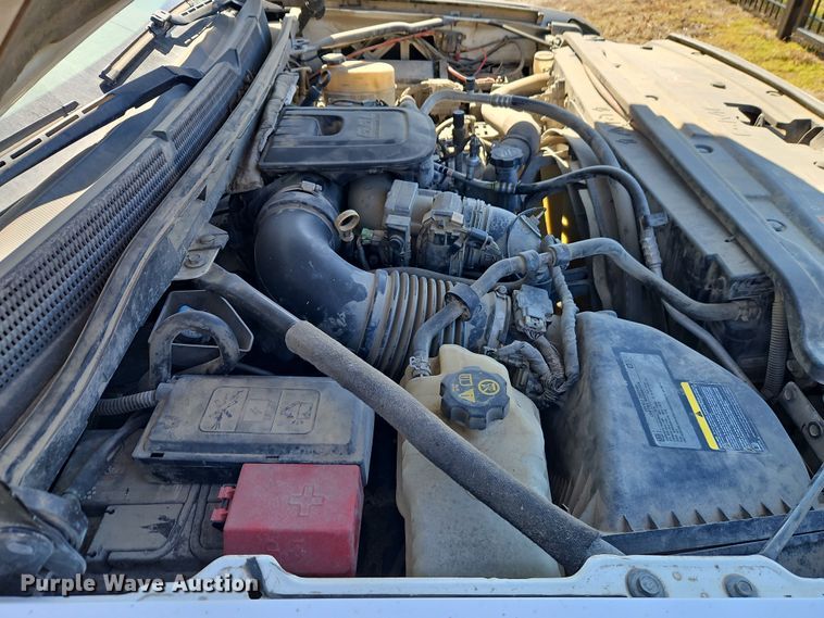 image for item EO7026 2016 GMC Sierra 2500HD Crew Cab pickup truck