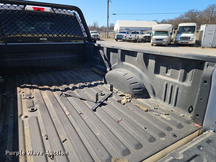 image for item EO7028 2019 Ford F250 Super Duty Crew Cab pickup truck