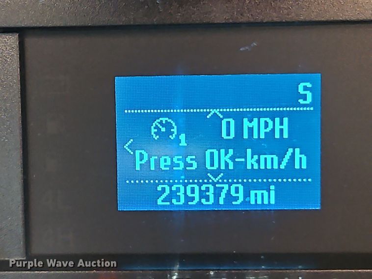 image for item EO7028 2019 Ford F250 Super Duty Crew Cab pickup truck