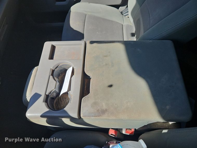 image for item EO7028 2019 Ford F250 Super Duty Crew Cab pickup truck