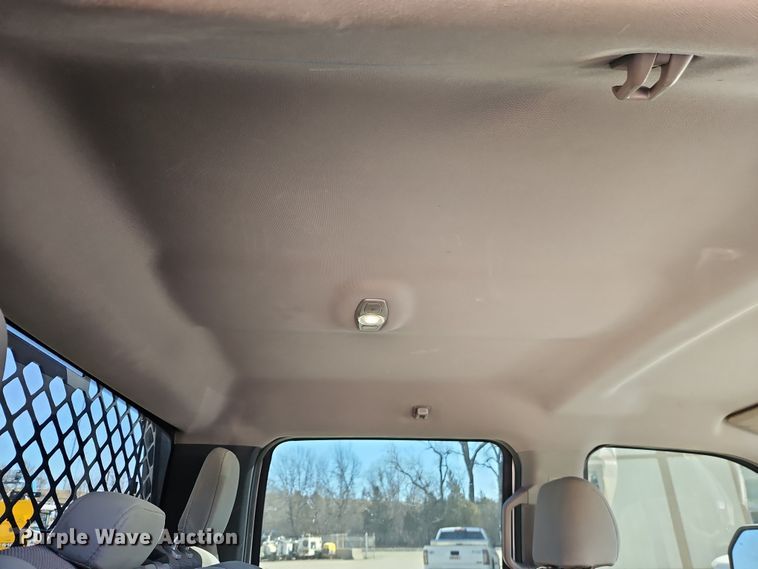 image for item EO7028 2019 Ford F250 Super Duty Crew Cab pickup truck