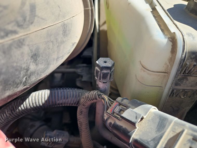 image for item EO7028 2019 Ford F250 Super Duty Crew Cab pickup truck