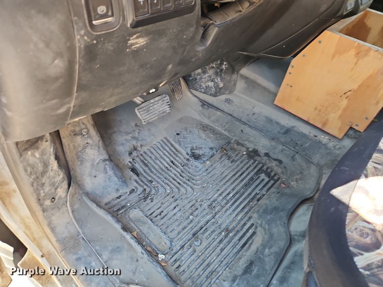 image for item EO7029 2020 GMC Sierra 3500HD Crew Cab pickup truck