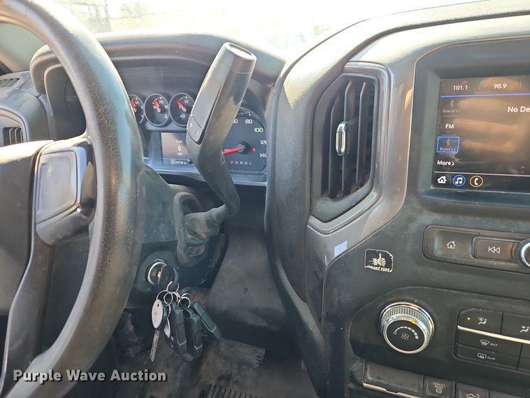 image for item EO7029 2020 GMC Sierra 3500HD Crew Cab pickup truck