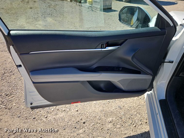 image for item EO7056 2022 Toyota Camry 