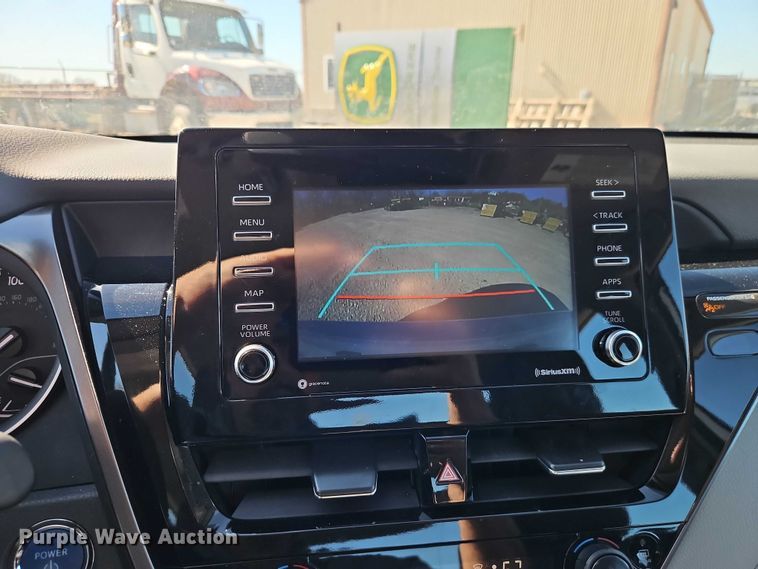 image for item EO7056 2022 Toyota Camry 