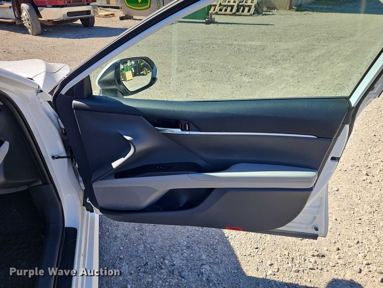 image for item EO7056 2022 Toyota Camry 