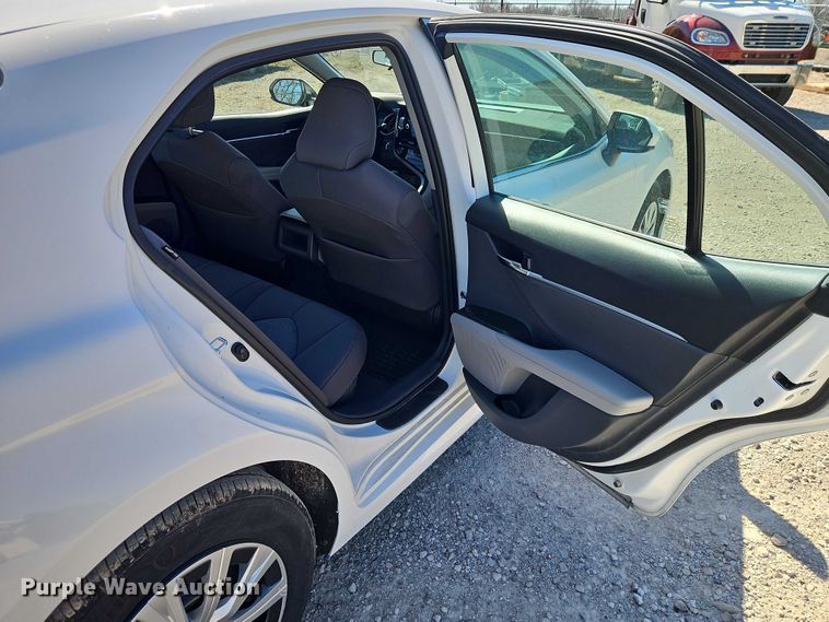 image for item EO7056 2022 Toyota Camry 